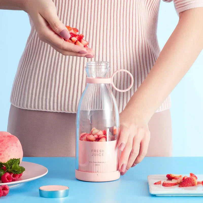 Portable Electric Bottle Juicer For Shakes And Smoothies